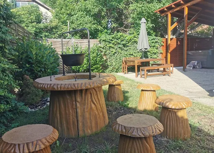 Garden Vendeghaz Vakantiehuis *